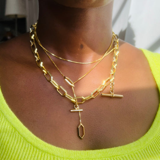 Makhaira Lariat Necklace
