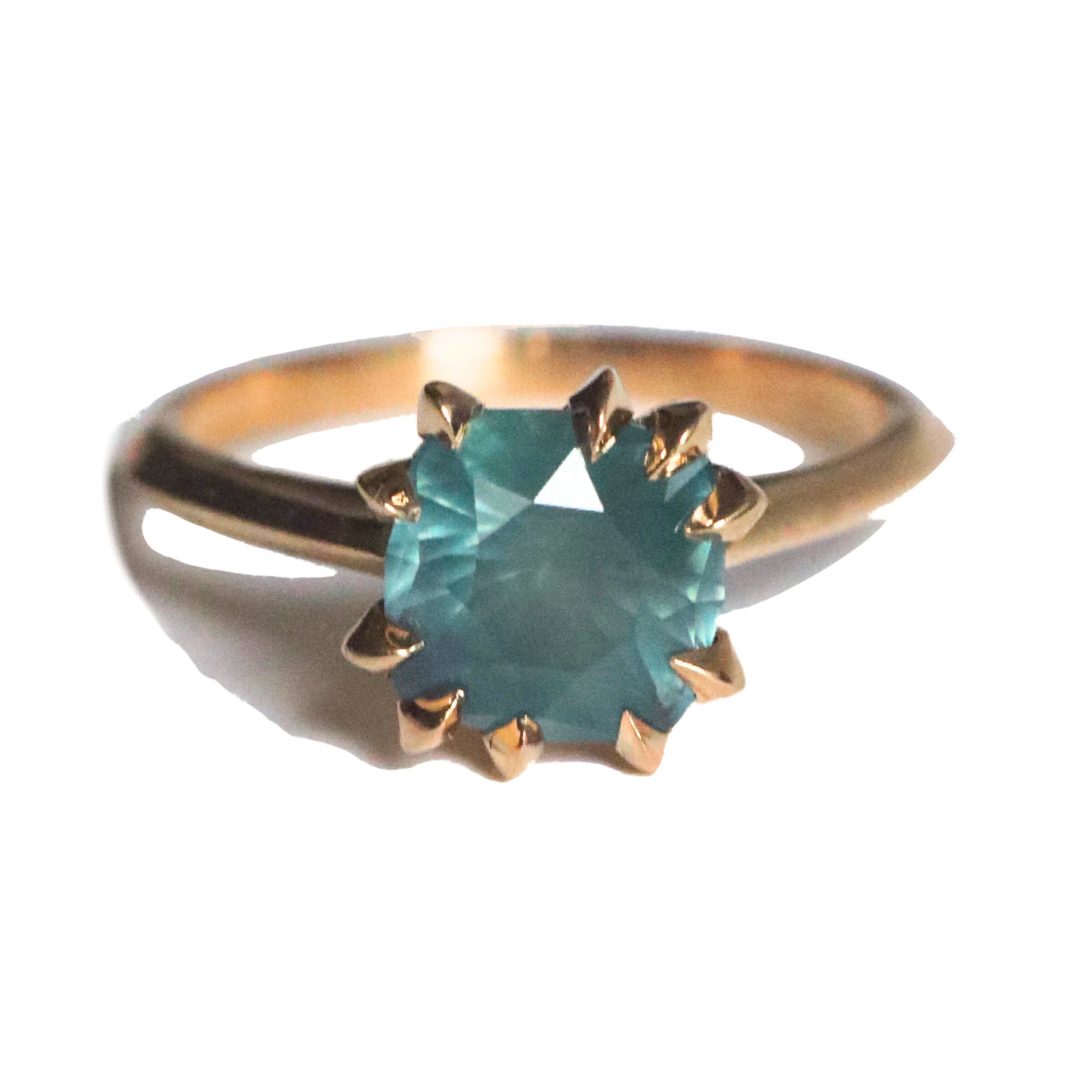 Montana Sapphire Makhaira Solitaire