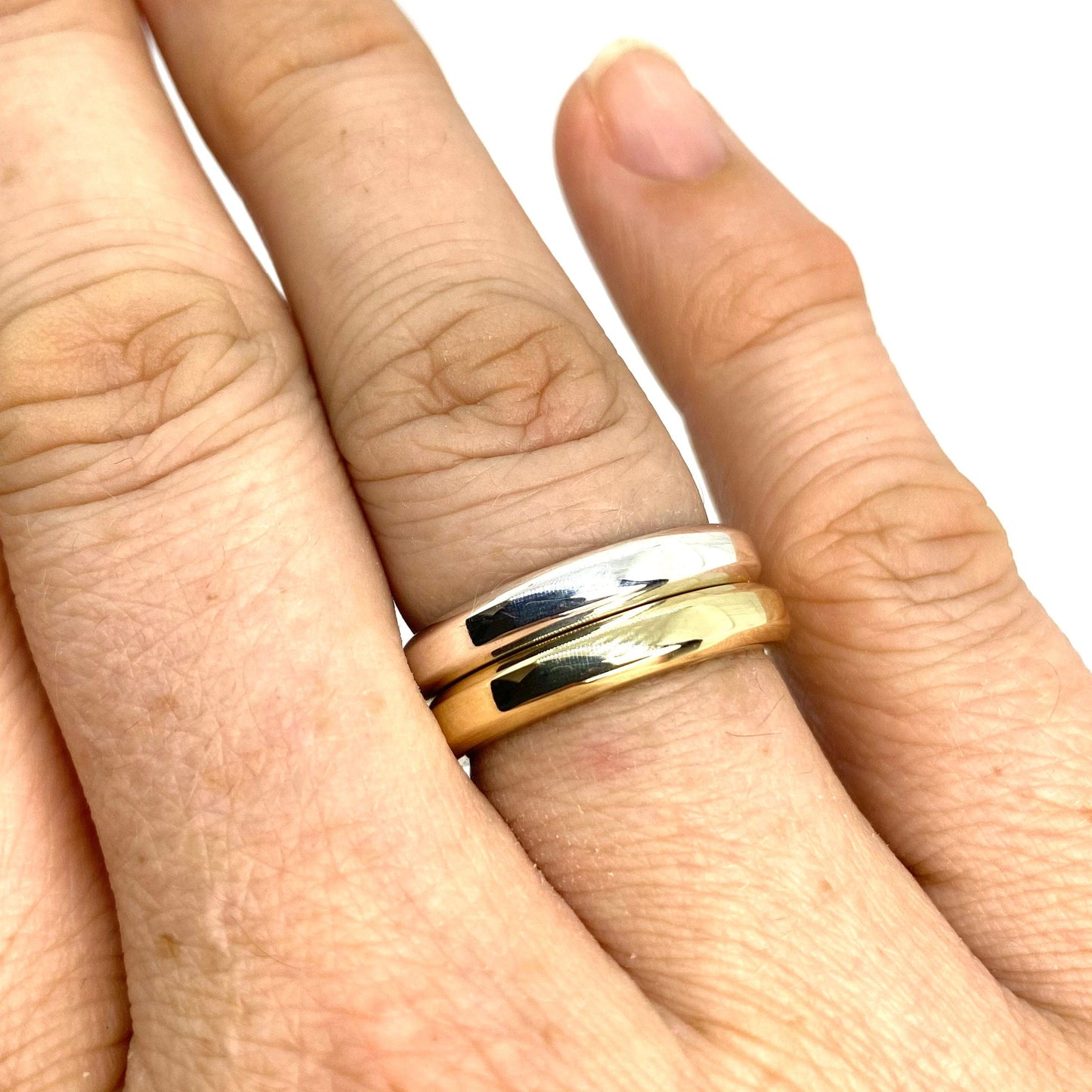 The 'Ira' Solid Gold Beveled Band