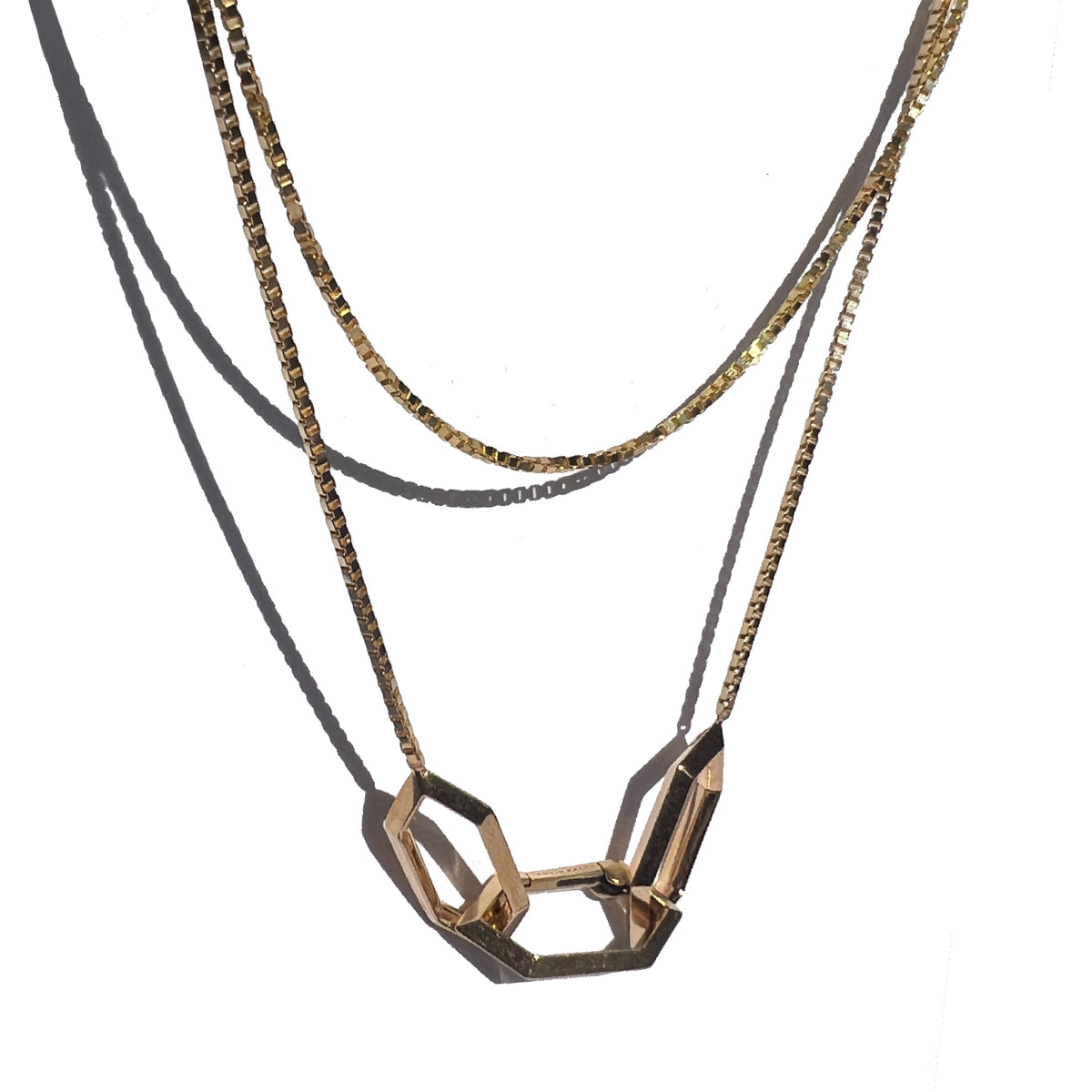 Makhaira Lariat Necklace